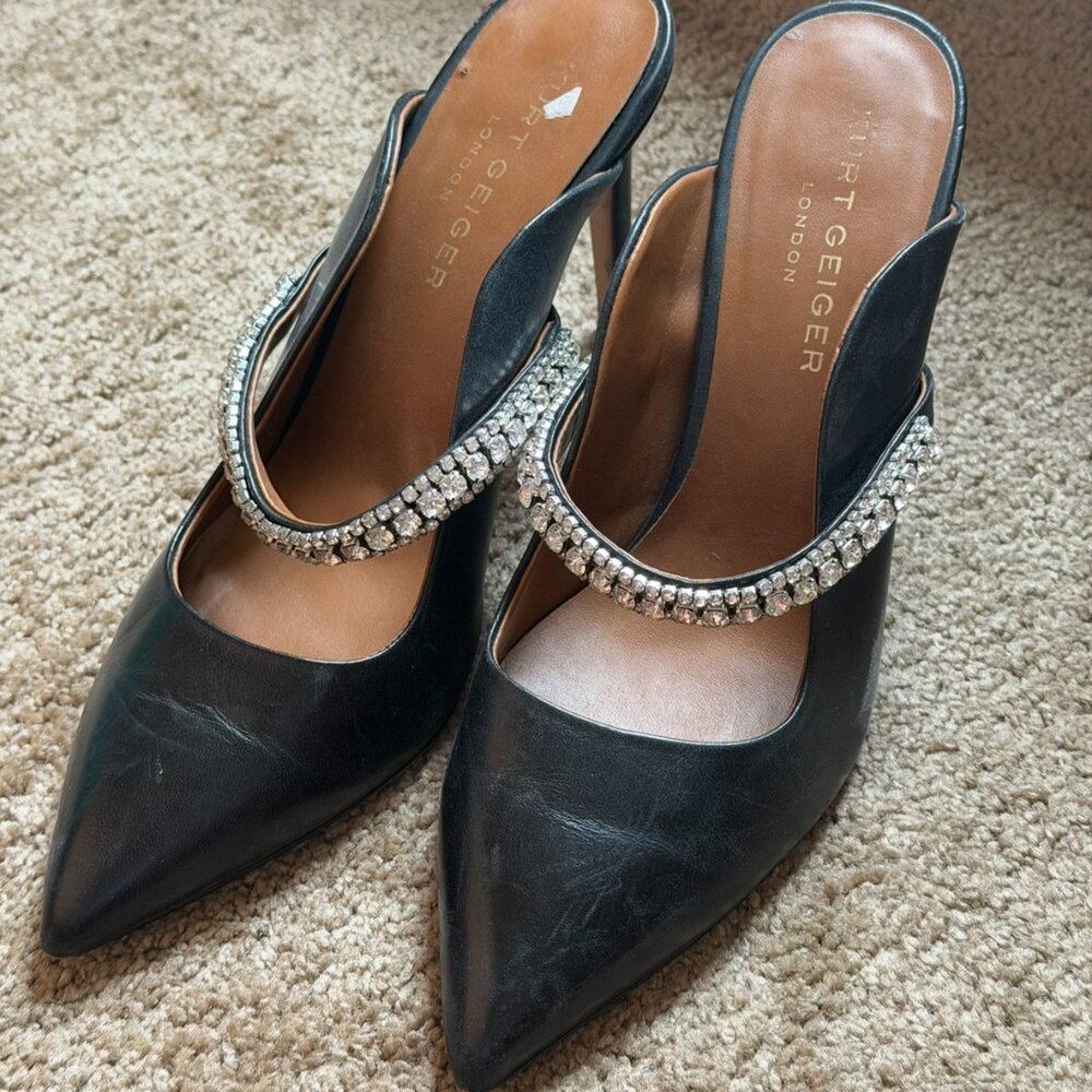 Kurt Geiger Black Leather Heels Pointed Toe w/ Crystal Strap Sz 41